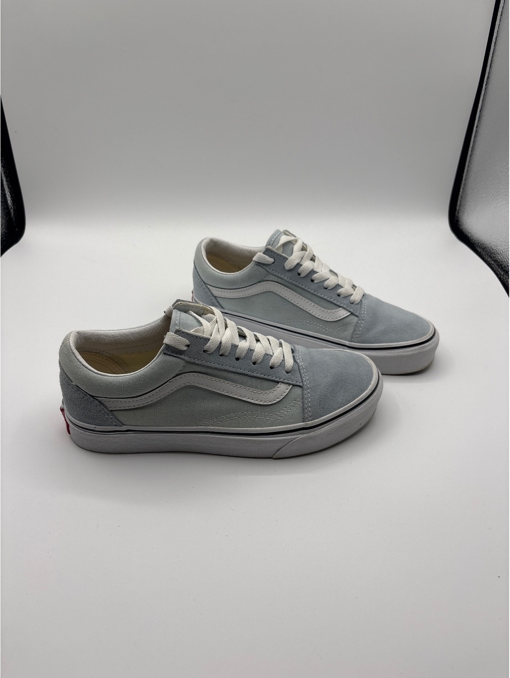 Vans Old Skool Light Blue Suede and Canvas Sneakers Size 5 US Men / 6.5 US Women